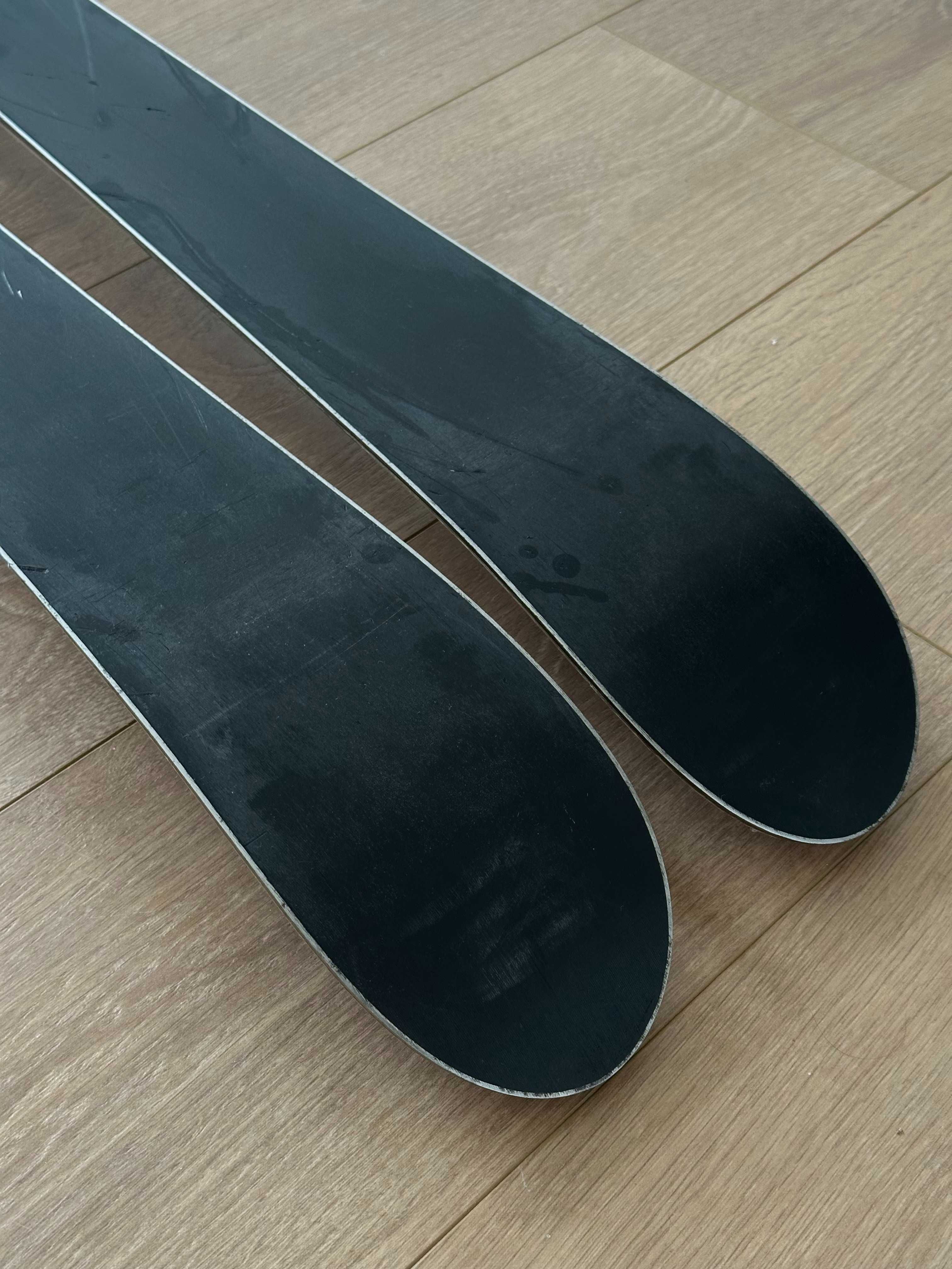 Гірські лижі k2 moto 136