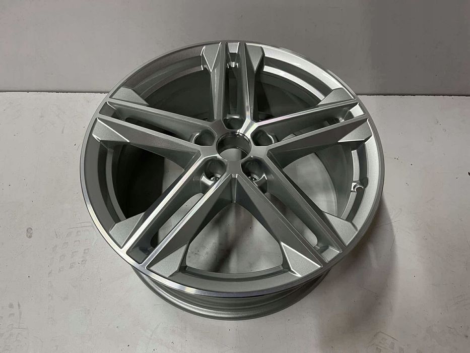 audi q5 80a felga 8jx19 et39 5x112