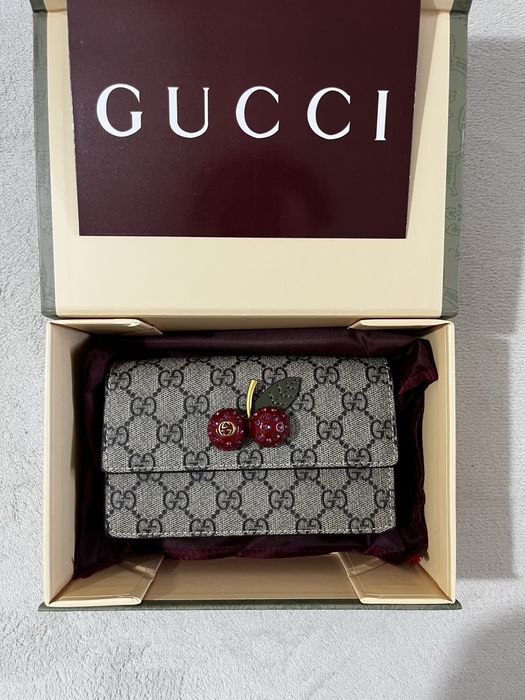 Mala Gucci nova com caixa e etiquetas