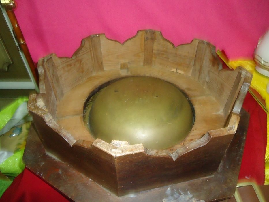 Braseira com Estrado em Madeira