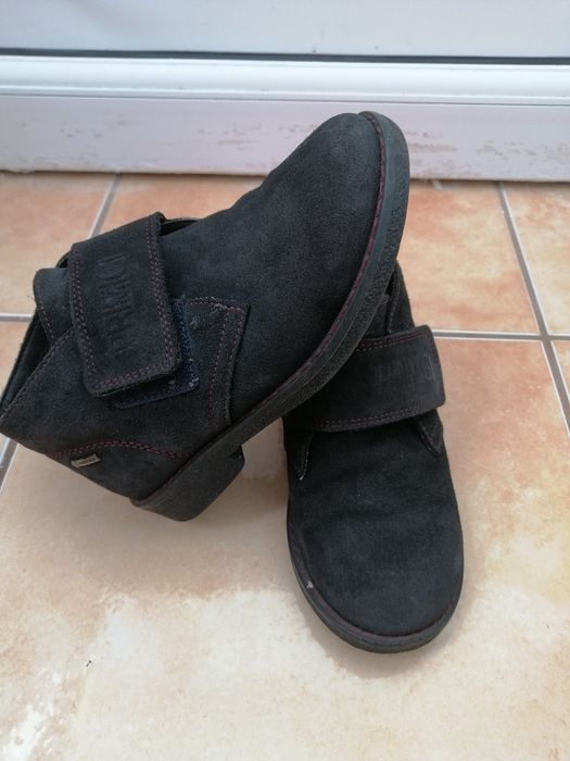 Демисезонные кожаные ботинки черевики черевички демi туфли Primigi