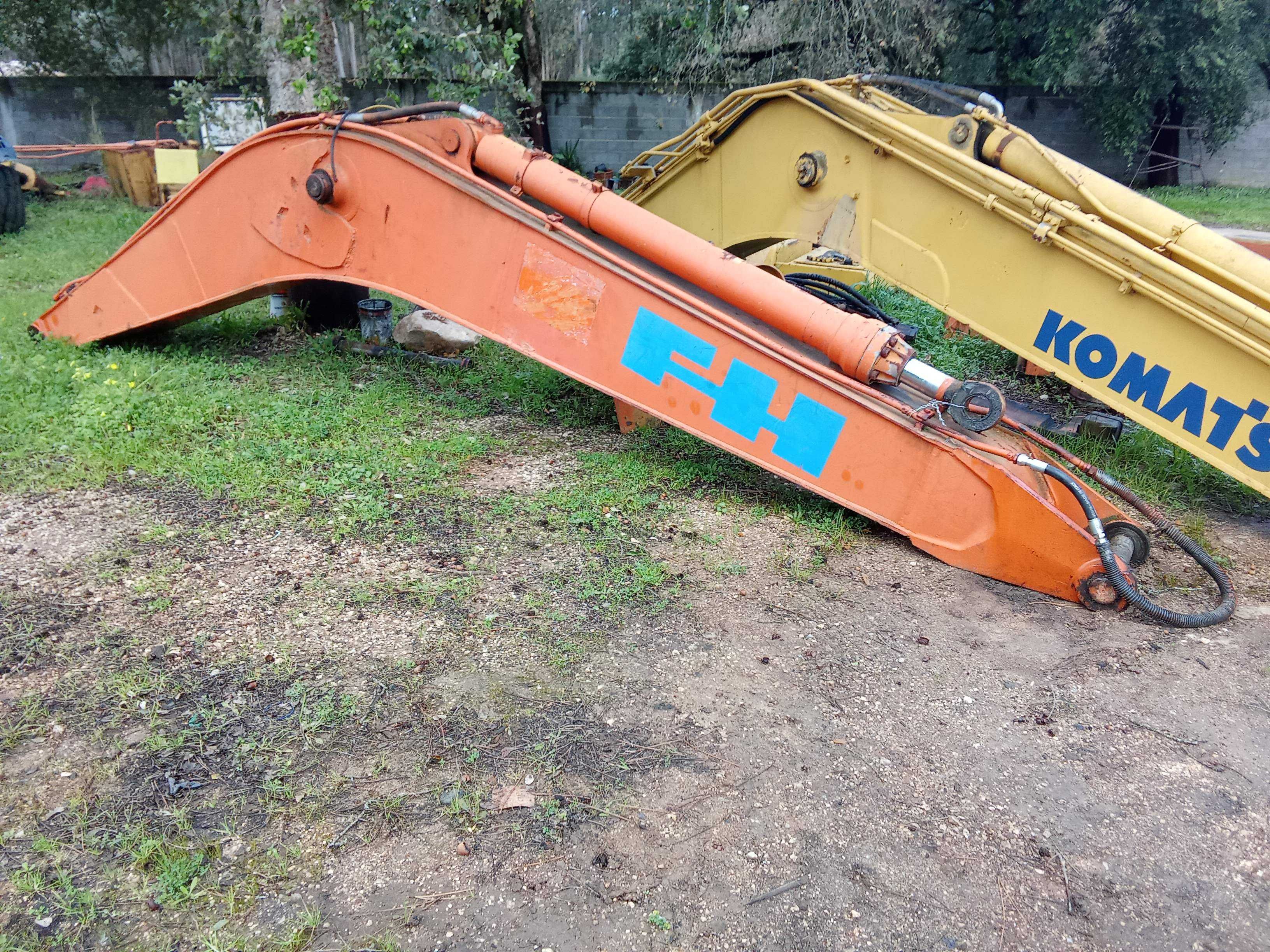 Peças para escavadora Giratoria Fiat-Hitachi FH200