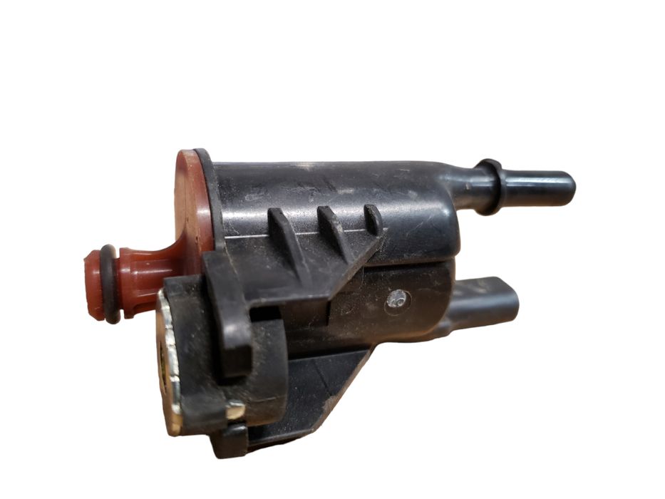 Электромагнитный клапан продувки абсорбера Chevrolet Blazer разборка