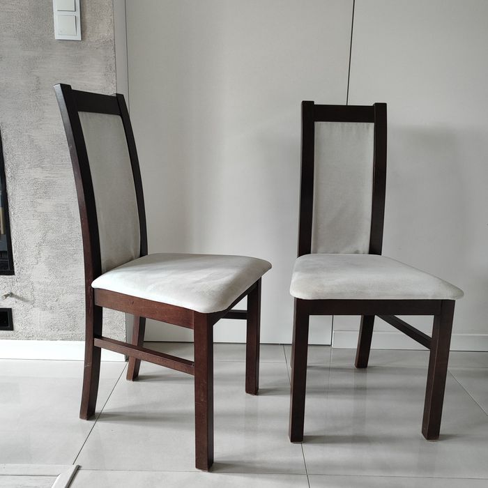 Solidne, drewniane krzesla do salonu, jadalni w bardzo dobrym stanie