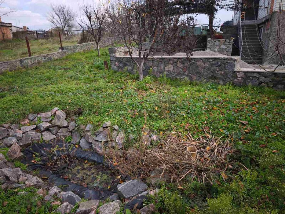 `Продам 2х поверховий будинок 144м.кв у Потоках, 30 сотів. прив.землі