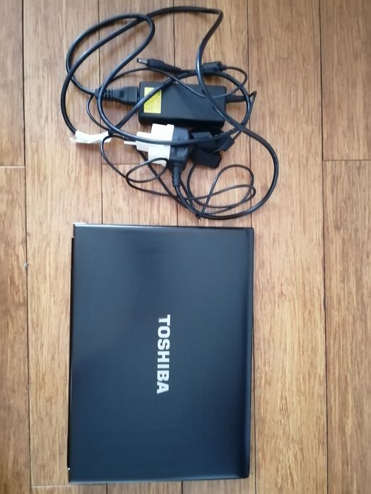 Laptop Toshiba portege r700-153, i5, win7