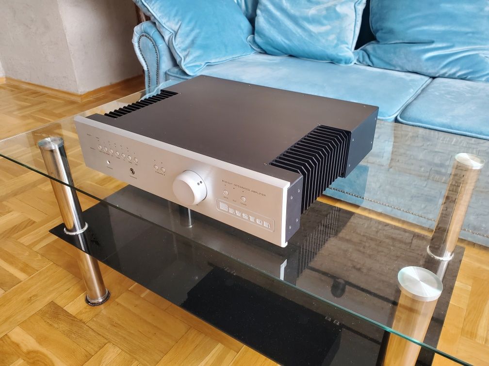 Bryston B135 sst2 z wbudowanym Dac