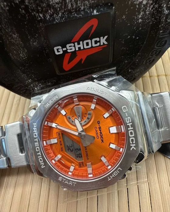 Часы casio G-shock GM-2110D-4A