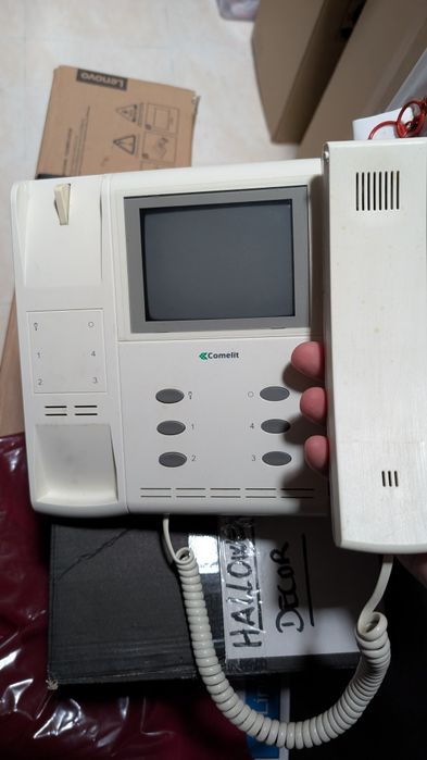 Video porteiro / intercomunicador Comelit