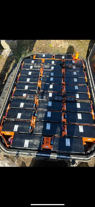 батарея в розборі, ячейки Е трон 95 квт