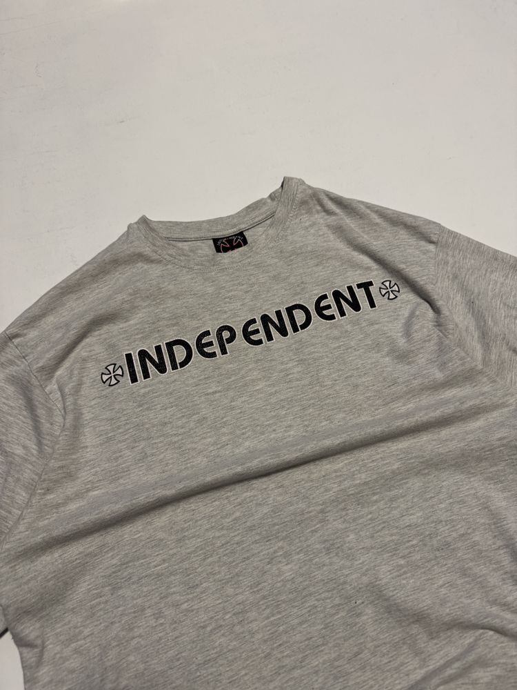 футболка independent x carhartt