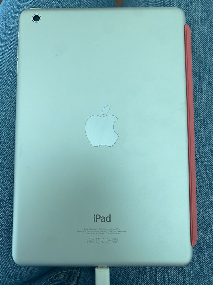 Ipad Mini Branco 1st generation (A142) 16gb