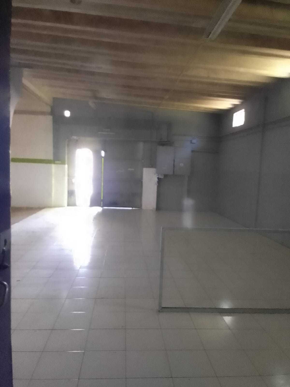 Armazém em Caldas da Rainha (Encosta do Sol)