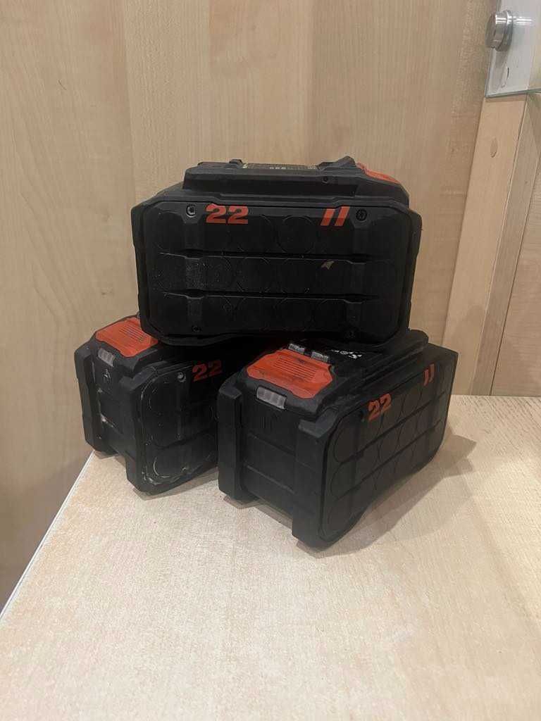 Akumulator Hilti Nuron b22-255 li-ion, 12Ah/rok 2022/Komis Krzysiek