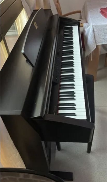 Pianino cyfrowe Yamaha Clavinova CLP-230