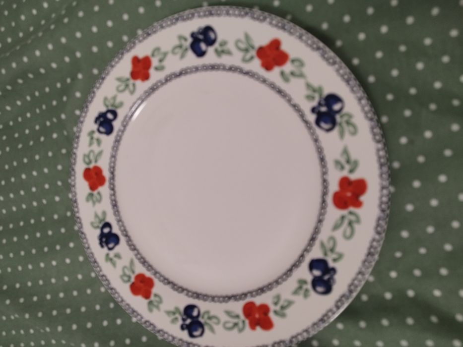 Komplet talerzy stołowych