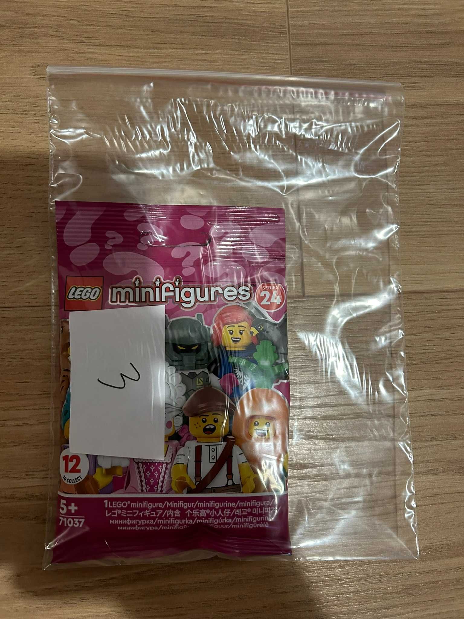 Lego minifigures - 24 seria - Astronauta z dzieckiem