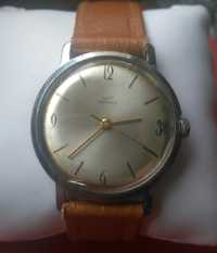 Stary zegarek Mir, rosyjski, 18 kamieni.