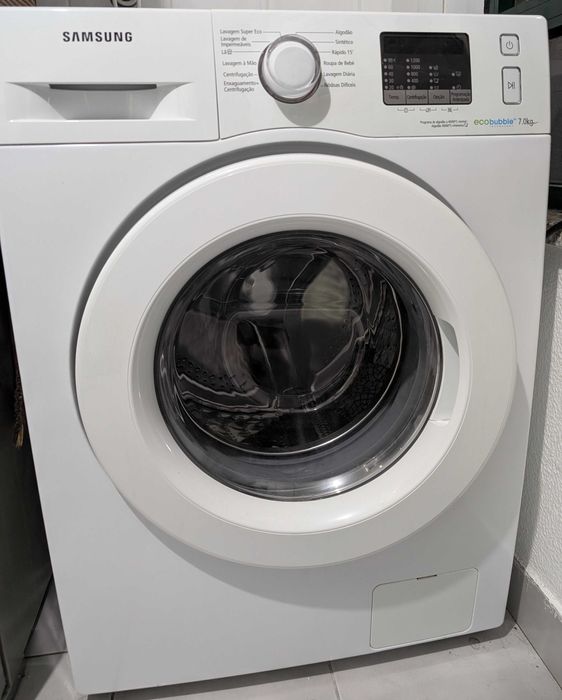 Máquina Lavar Roupa Samsung WF70F5E0W2W 7 kg / 1200 RPM