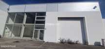 Armazém com 1.219 m2 - Águeda
