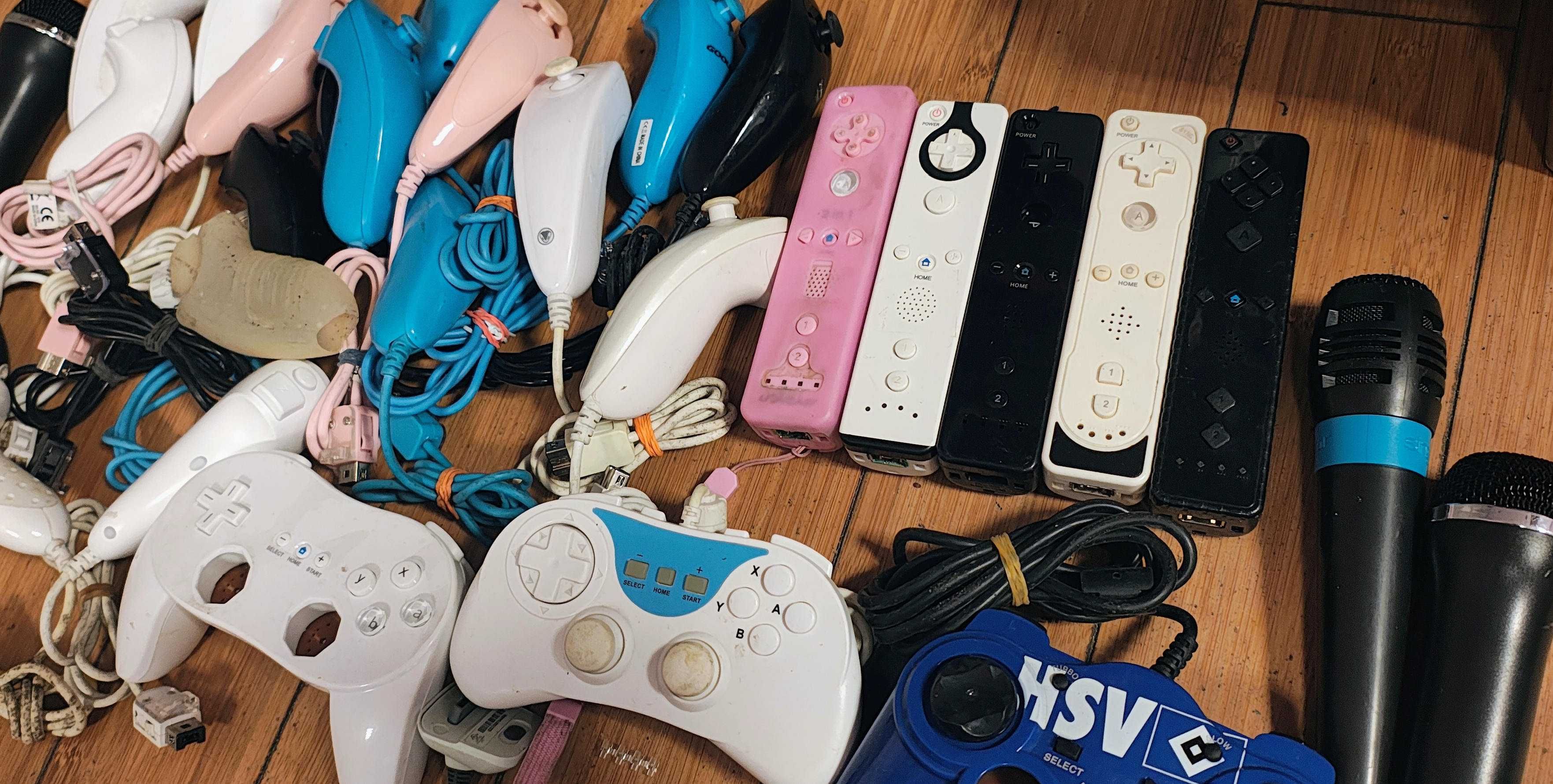 Pakiet 25 Padów i 3 mikrofony do Nintendo Wii