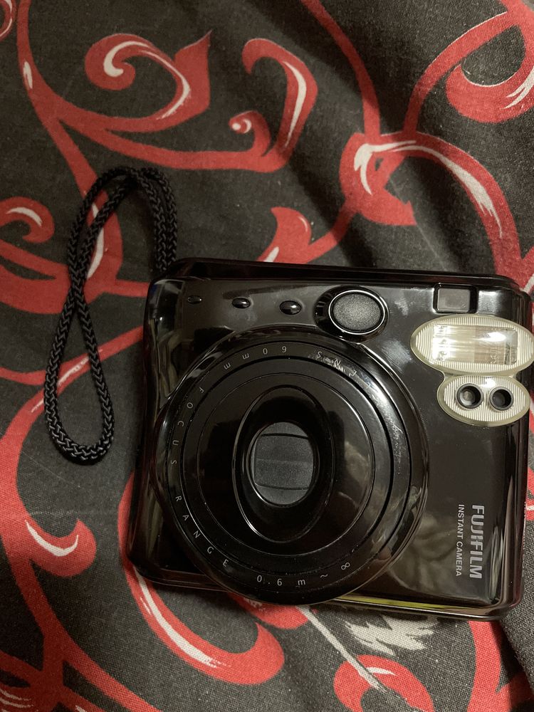 Фотокамера миттєвого друку Fujifilm Instax Mini 50S