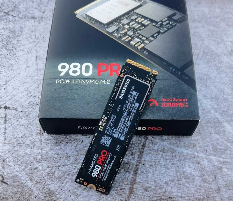 SSD-диск Samsung 980 PRO 2TB V-NAND MLC M.2 NVMe 2280 (MZ-V8P1T0BW)