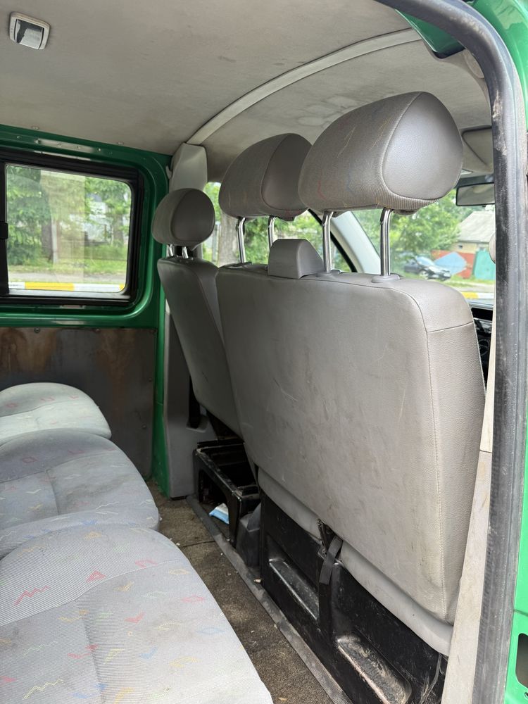 Бус Volkswagen T5 LONG 1.9 дизель механика 2007 груз/пасс