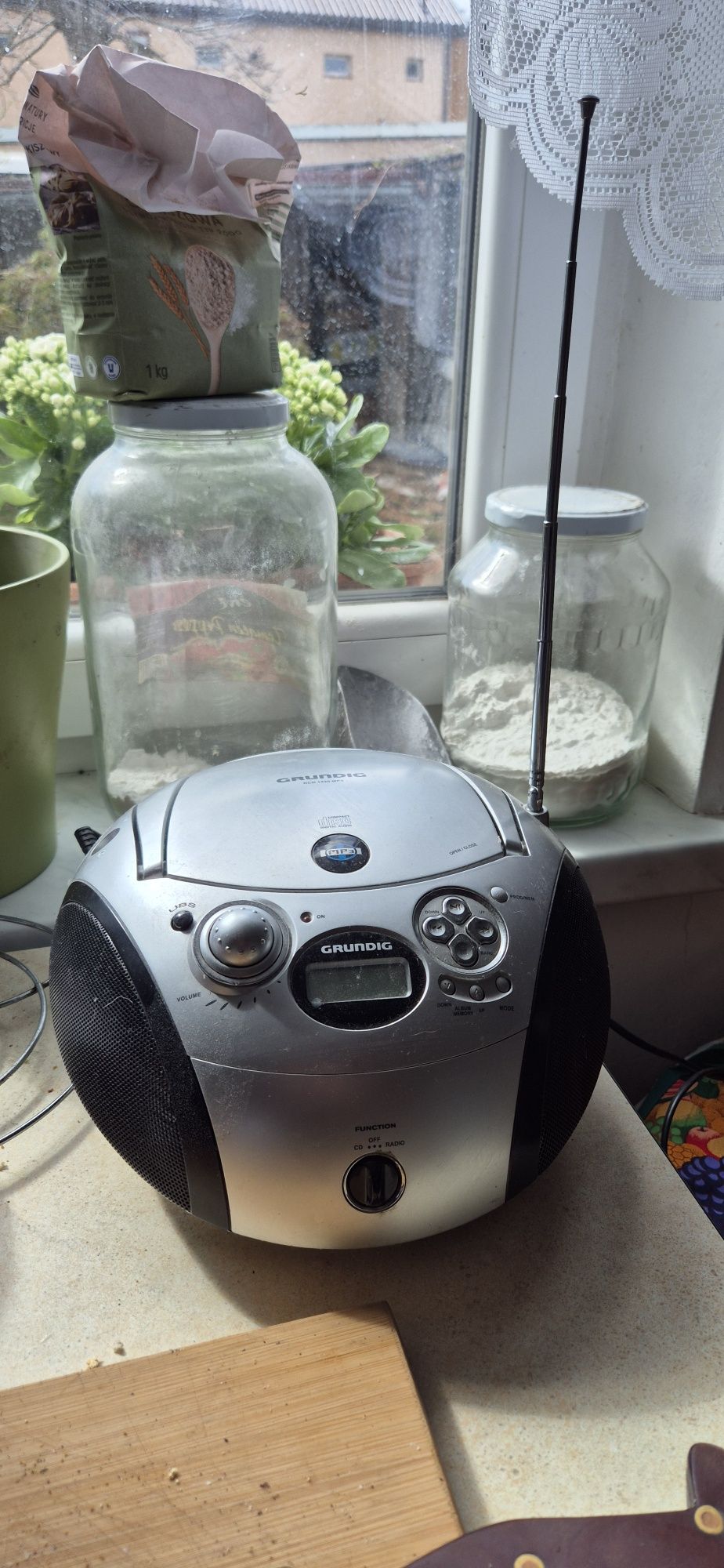 Radio CD MP3 Grundig odtwarzacz przenośny