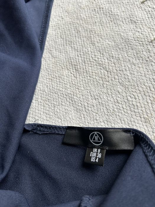 Sukienka Missguided z odkrytymi ramionami i plecami ołówkowa S