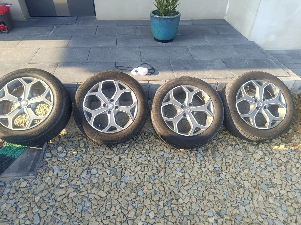 Alufelgi REDS 16" 4x100 + opony letnie 205/55