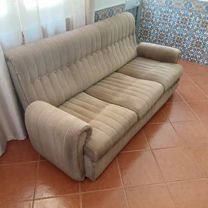 Sofá cama 3 Lugares