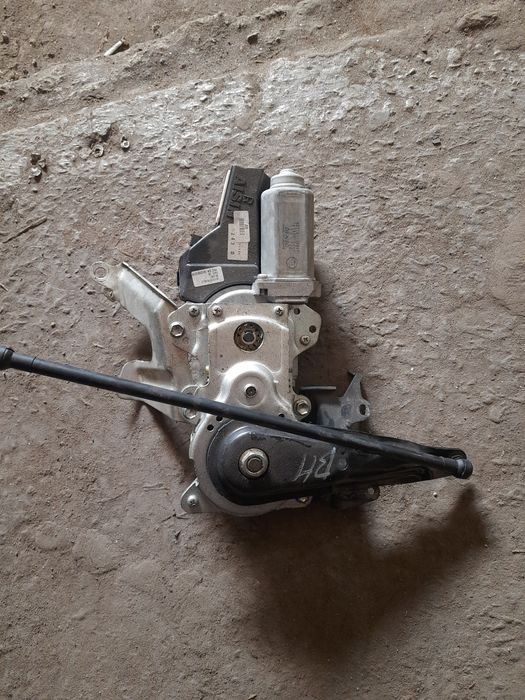 Toyota Venza Highlander мотор привод крышки багажника