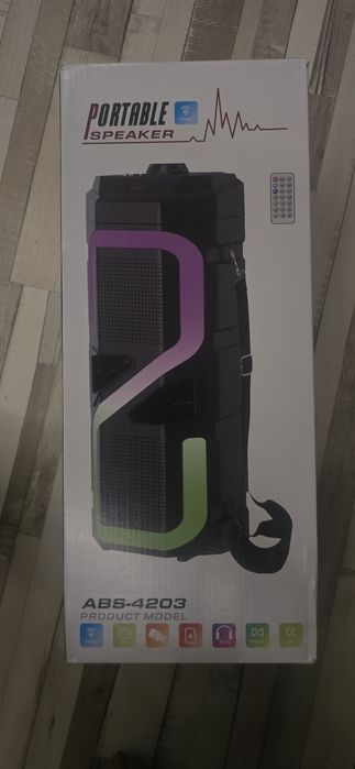 Głośnik przenośny z akumulatorem