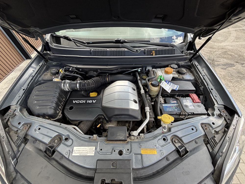 sprzedam Chevrolet Captiva LT 4x4 7-osobowy