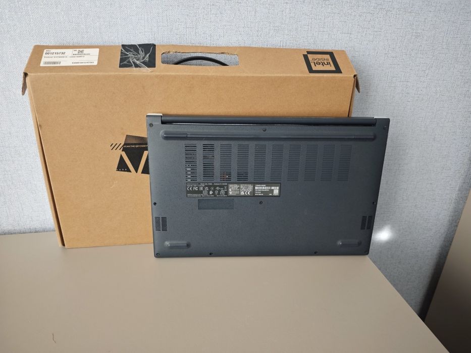 Ігровий ноутбук Asus Vivobook i5-1235U DDR5 16Gb SSD512gb Iris Xe 8Gb