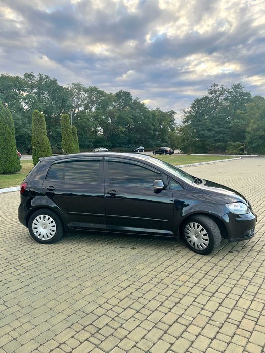 Volkswagen Golf 5 Plus 1.6 MPI