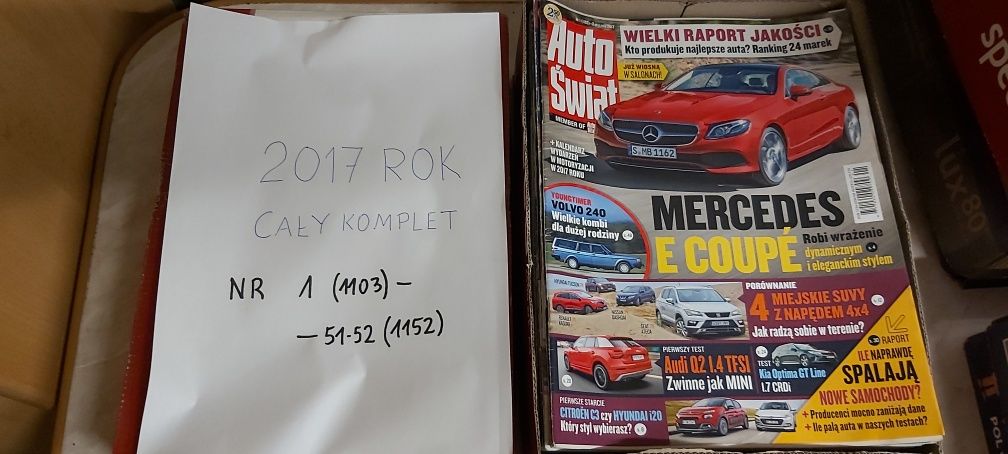 Tygodnik czasopismo AUTO ŚWIAT całe kpl roczniki od 2014 roku okazja !