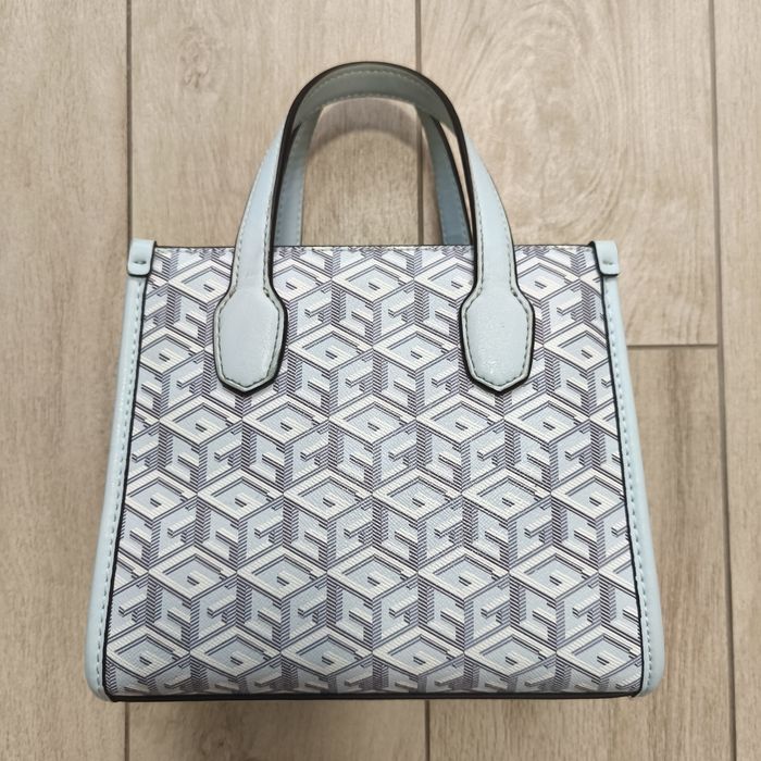 Сумка Guess оригинал!!!