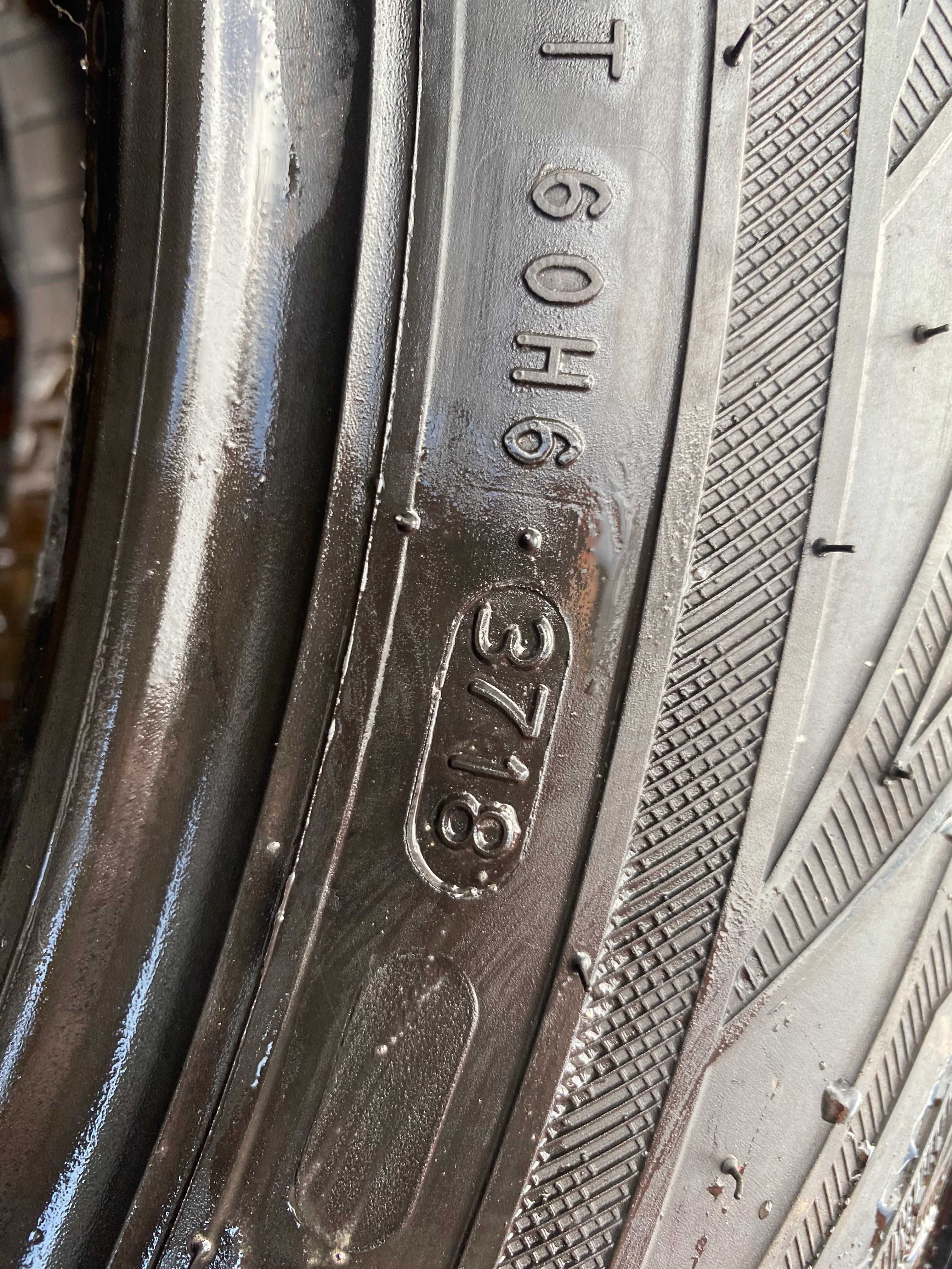 Nokian 235/55 R18 104H XL  Nowe zima
