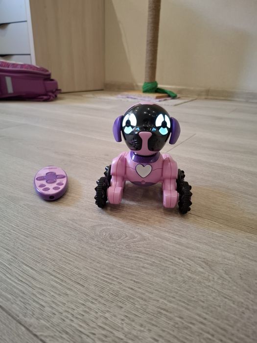 Собака на пульті управління