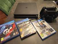 Konsola Ps4 slim z 3 grami
