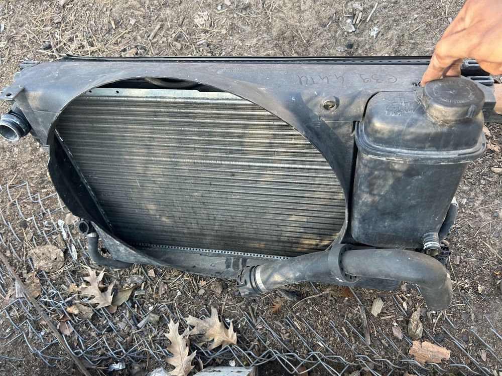 Oslona  wiskozy chlodnica bmw e39 m62b44tu  vka 4,4 -3,5b
