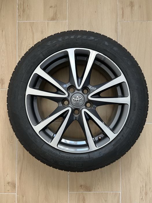 Запаска Тойота R17 Оригинал