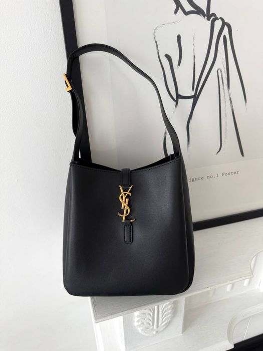 Сумка Yves Saint Laurent Le 5 A 7 Black Gold