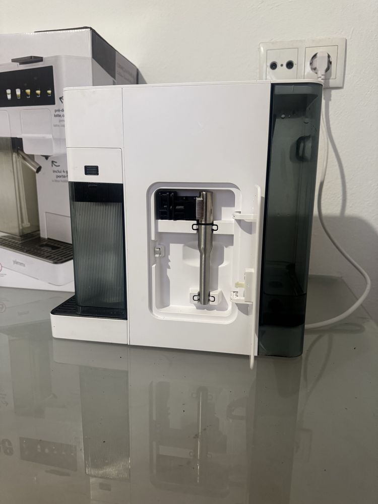 Máquina Café Yammi Multi-Sistema 4em1