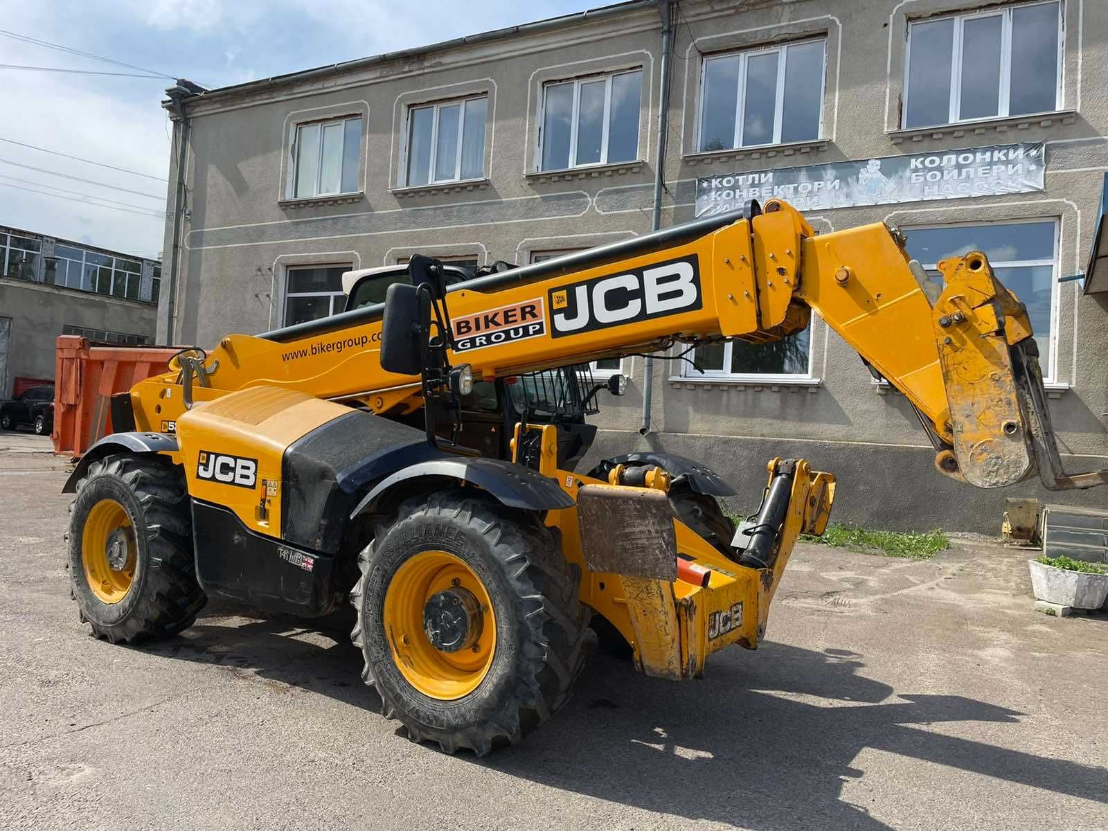 Телескопічний навантажувач JCB 535-140 2015 рік