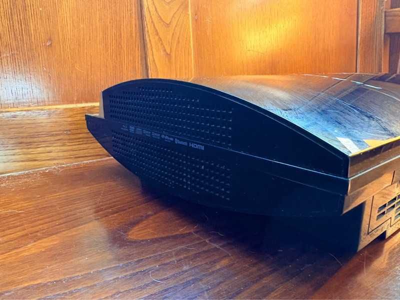 PlayStation 3 + comandos + cabos