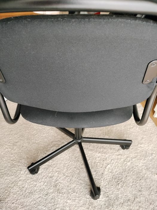 Cadeira secretária Preta