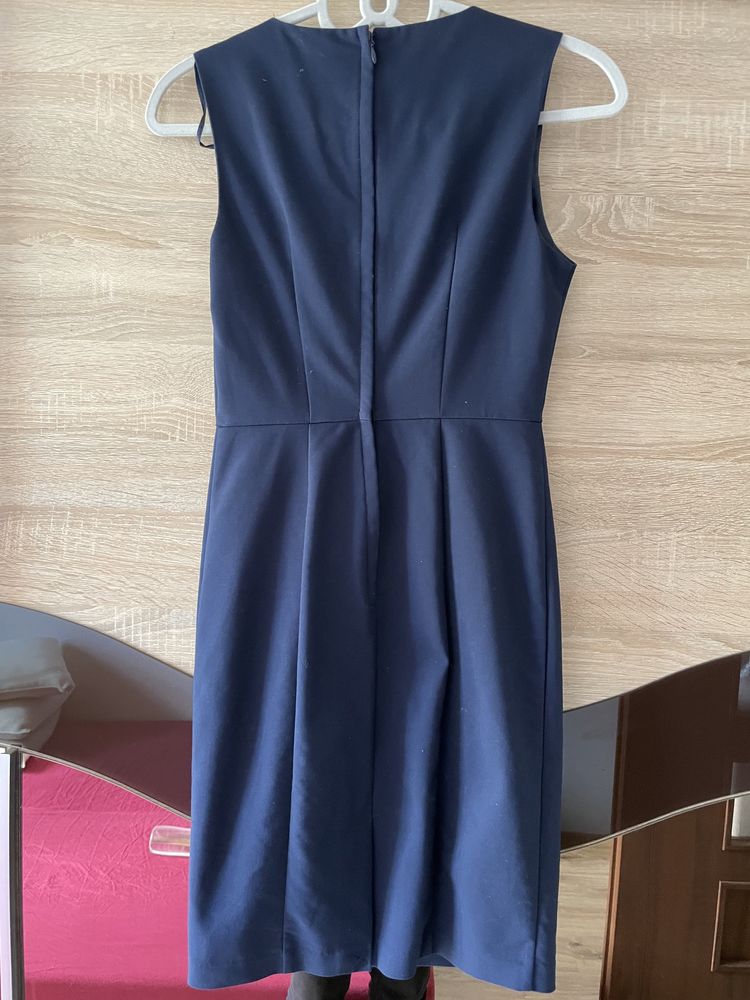 Elegancka granatowa sukienka Orsay, rozmiar 36